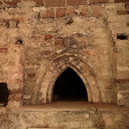 La Rocca Di Efisio 4* Costigliole d'Asti