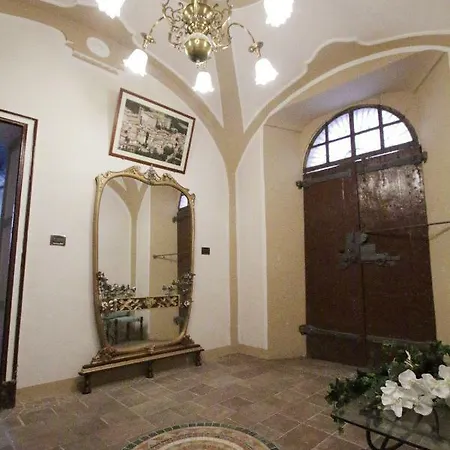 Aparthotel La Rocca Di Efisio *