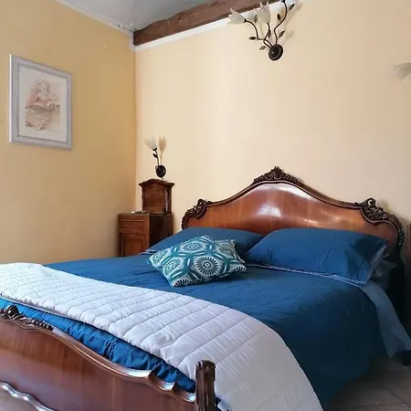 La Rocca Di Efisio Aparthotel 4*