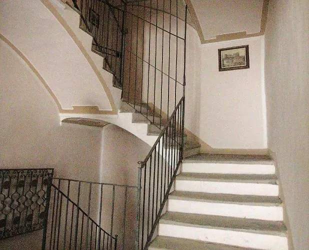 La Rocca Di Efisio 公寓式酒店